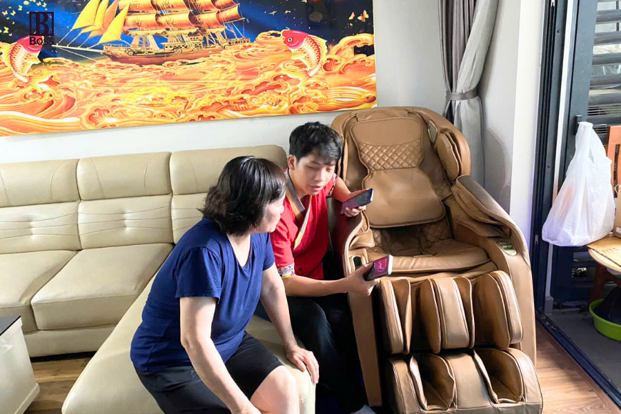 Feedback kh&aacute;ch h&agrave;ng về Boss MCB-301